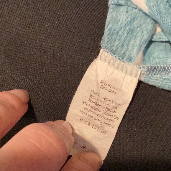 Broken English at-shirt - Picture 4 of 4